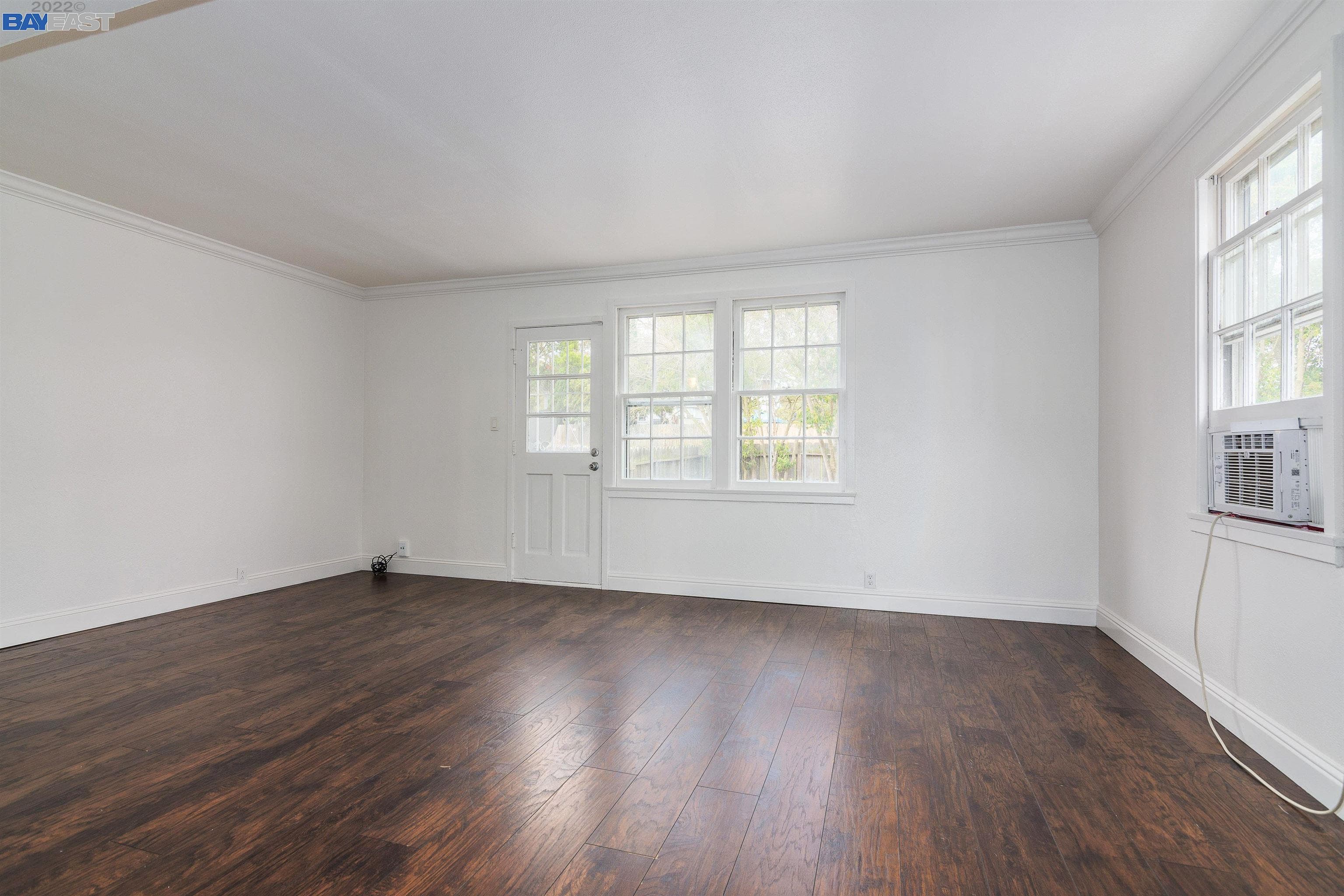 Spacious 3-Bedroom Condo with Huge Backyard & Convenient Highway Access!