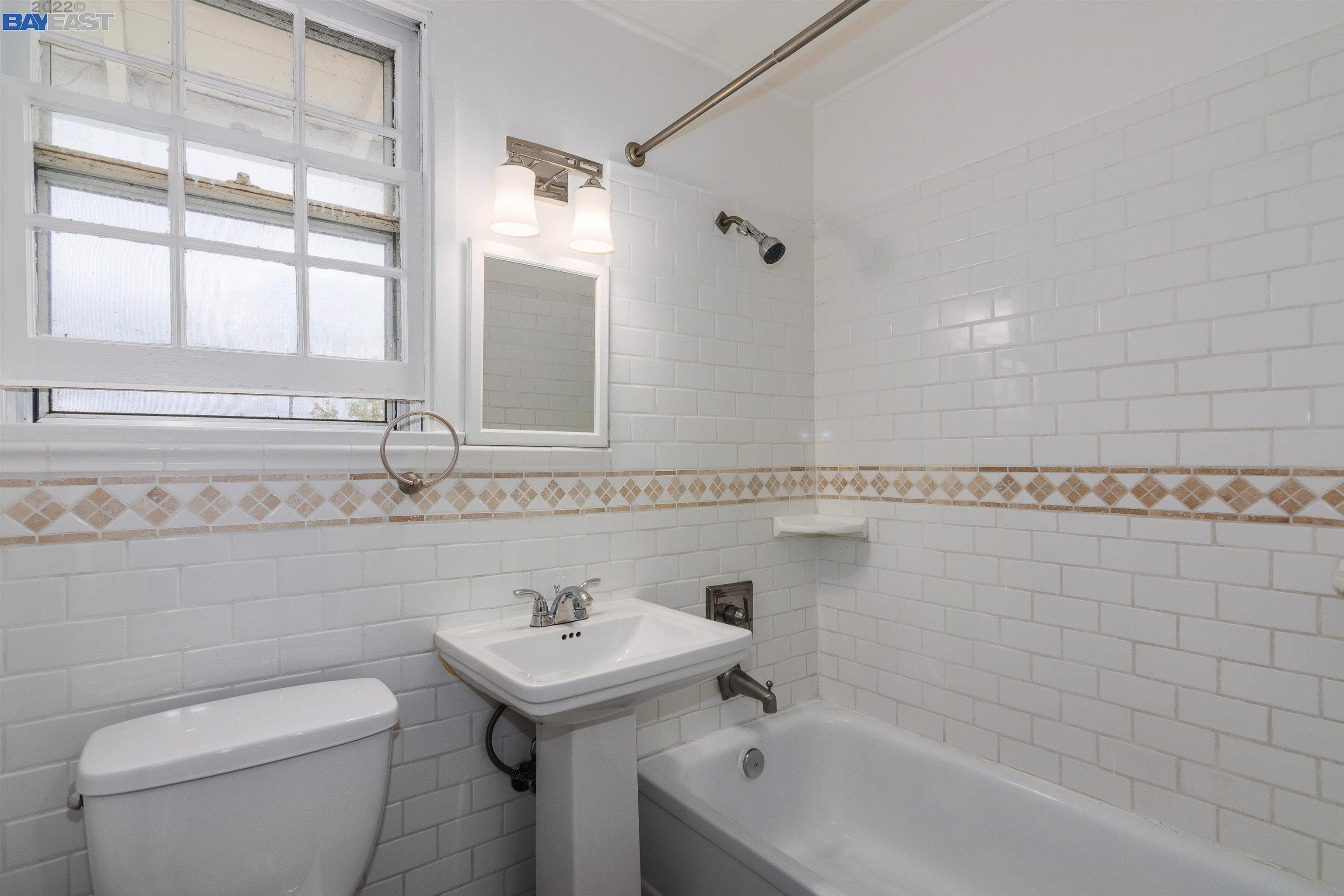 Spacious 3-Bedroom Condo with Huge Backyard & Convenient Highway Access!
