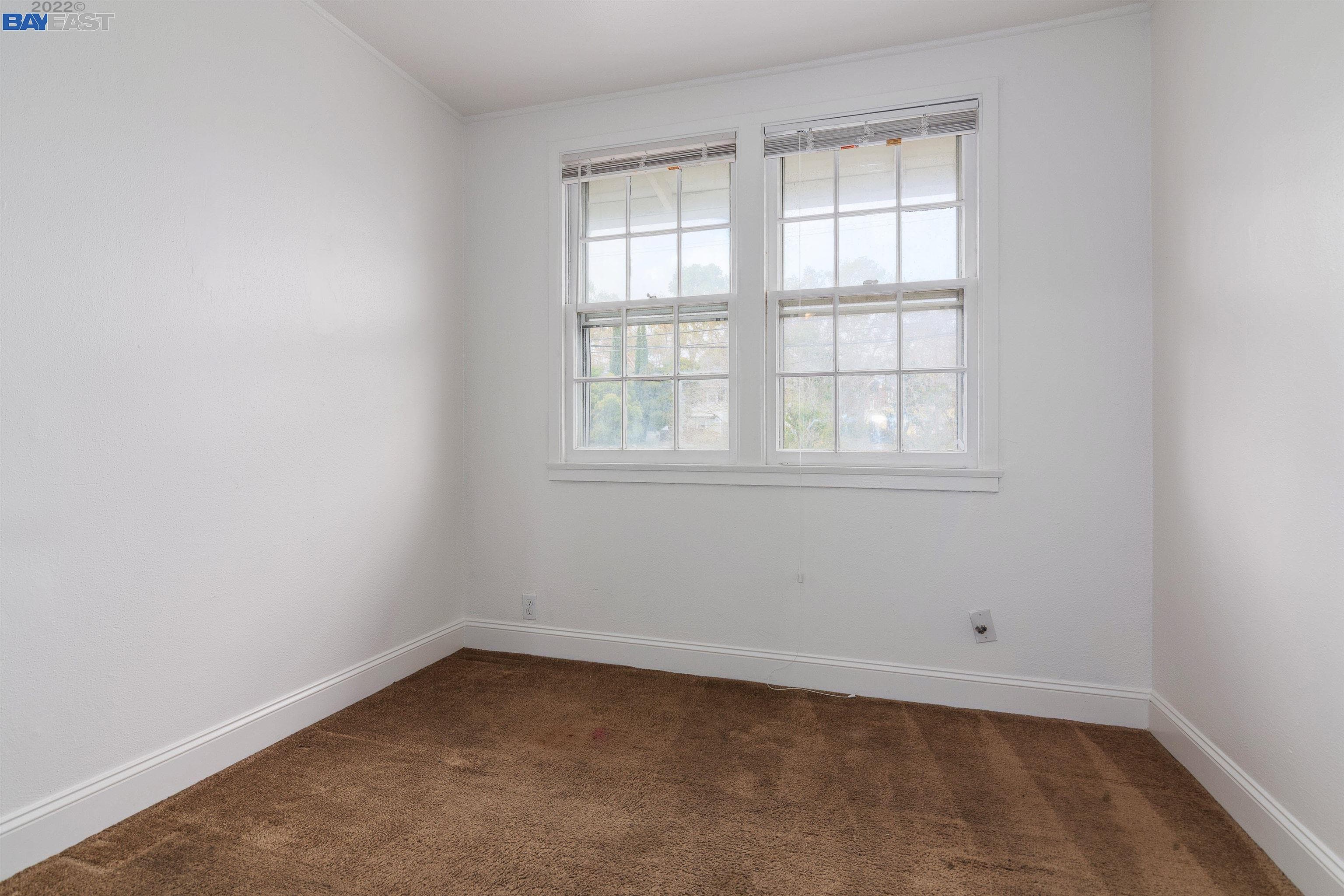 Spacious 3-Bedroom Condo with Huge Backyard & Convenient Highway Access!