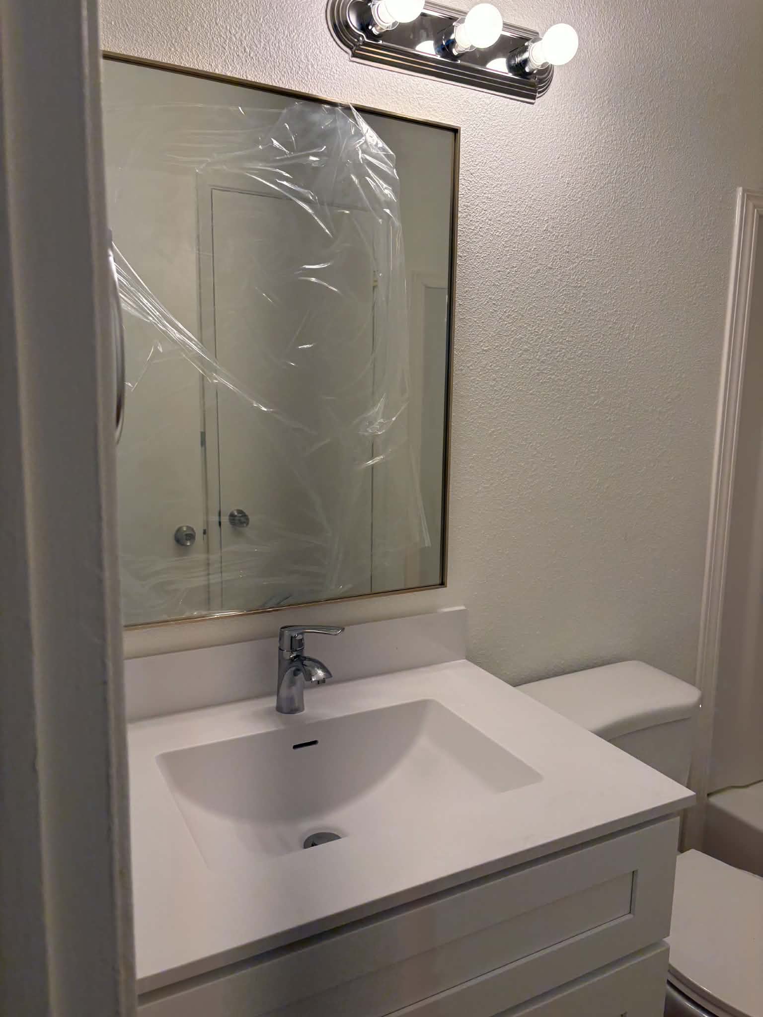 Cozy & Affordable 2-Bedroom Condo in Vallejo!