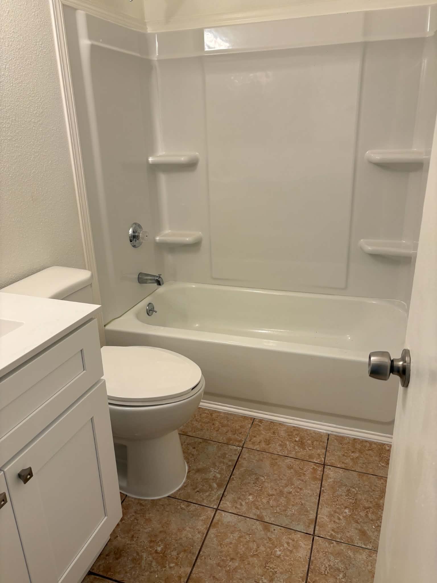 Cozy & Affordable 2-Bedroom Condo in Vallejo!